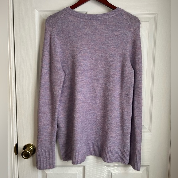 Old Navy Sweater - Picture 2 of 4